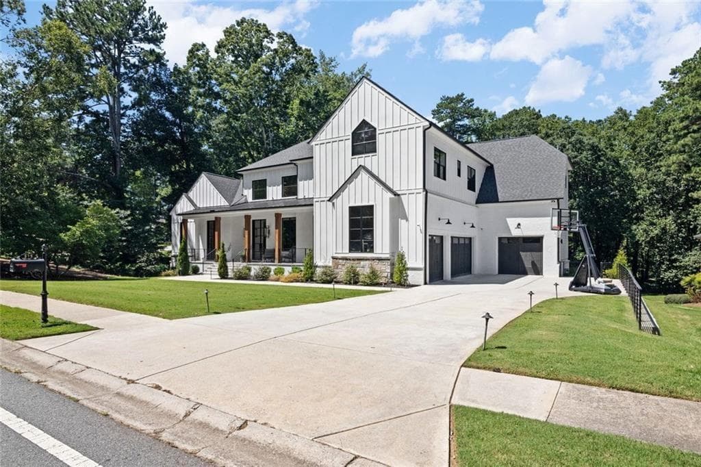 8 bedroom, 10 bathroom, 10,262 sq ft single family residence for sale at 575 Indian Hills Parkway, Marietta, GA 30068 — photo 9