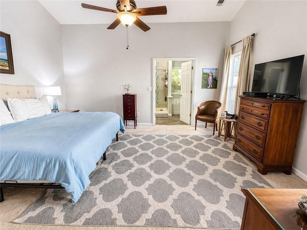 4 bedroom, 2 bathroom, 2,876 sq ft single family residence for sale at 2263 Hansford Pass, Buford, GA 30519 — photo 7