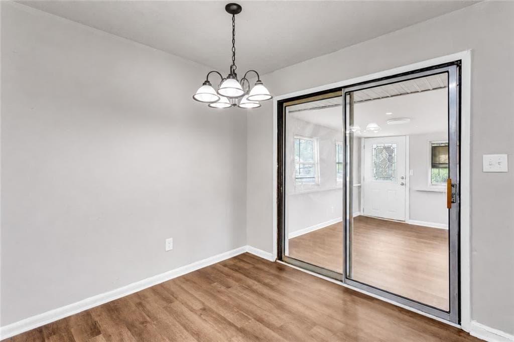 4 bedroom, 2 bathroom, 1,888 sq ft single family residence for sale at 229 Whipporwill Way, Riverdale, GA 30274 — photo 6