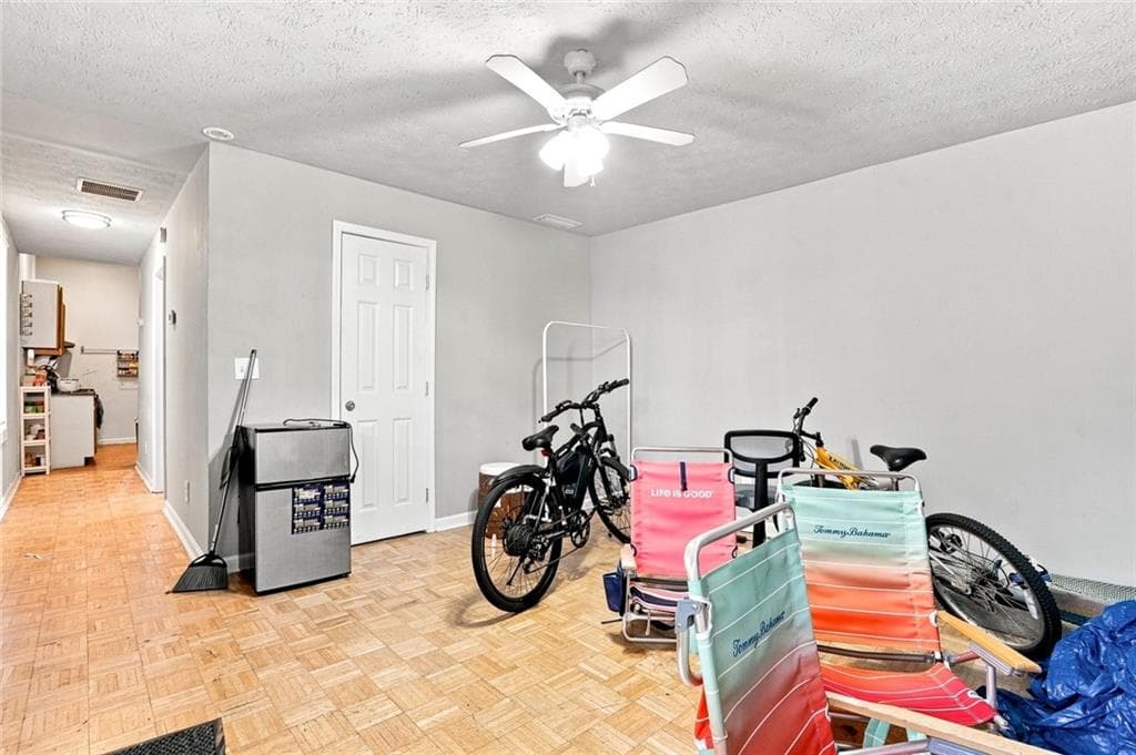 5 bedroom, 3 bathroom, 1,301 sq ft single family residence for sale at 1039 Hampton Street, Atlanta, GA 30318 — photo 4