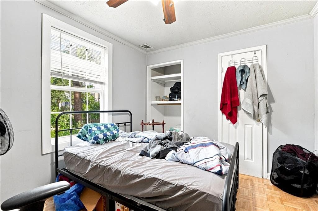 5 bedroom, 3 bathroom, 1,301 sq ft single family residence for sale at 1039 Hampton Street, Atlanta, GA 30318 — photo 7