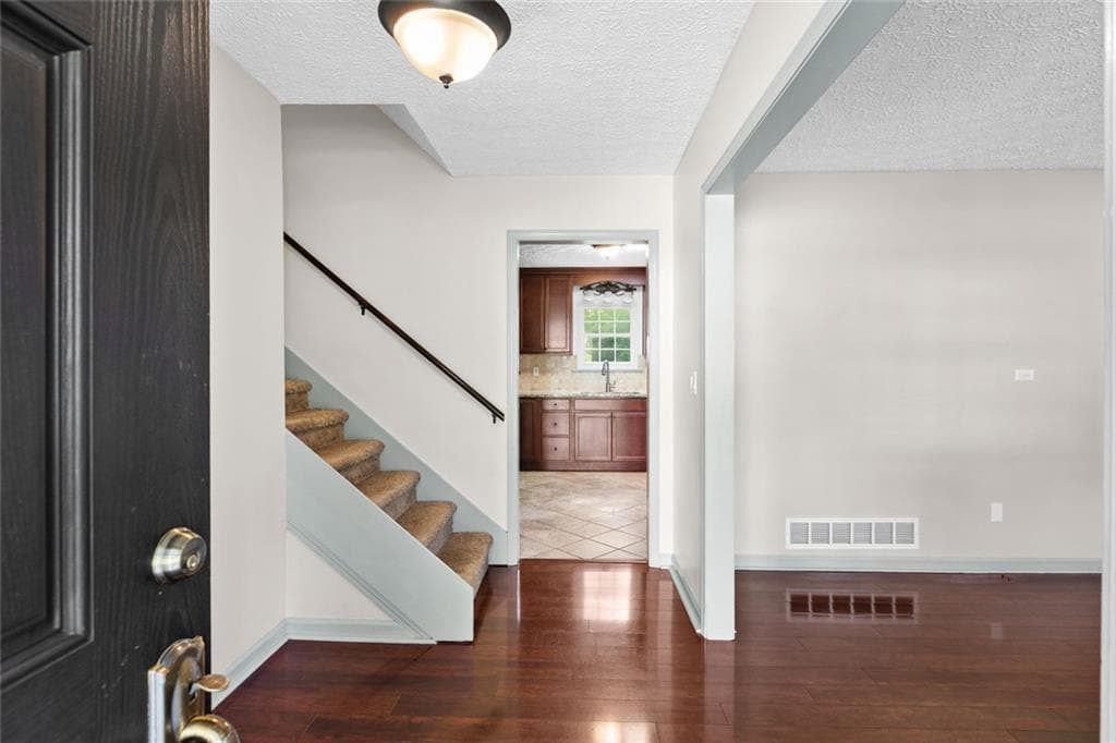 3 bedroom, 2 bathroom, 1,344 sq ft single family residence for sale at 42 Ansley Drive, Dallas, GA 30157 — photo 8