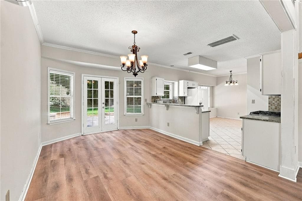 4 bedroom, 3 bathroom, 1,850 sq ft single family residence for rent at 10870 Willow Meadow Circle, Alpharetta, GA 30022 for $2,550 a month — photo 8