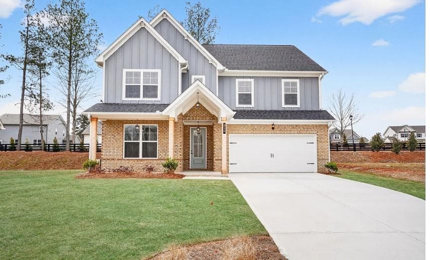 5 bedroom, 4 bathroom, 2,580 sq ft single family residence for sale at 5081 Tower View Trail, Snellville, GA 30039 — photo 2
