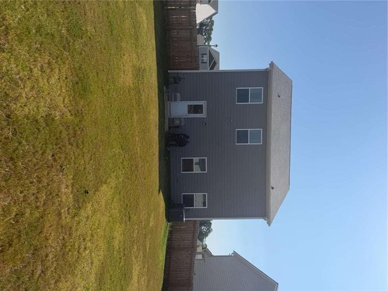 4 bedroom, 3 bathroom, 1 sq ft single family residence for sale at 129 Avondale Boulevard, Conyers, GA 30013 — photo 6