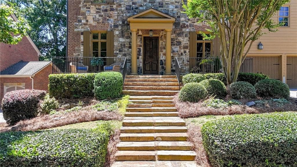 5 bedroom, 4 bathroom, 3,766 sq ft single family residence for sale at 4540 Upland Court, Cumming, GA 30040 — photo 2