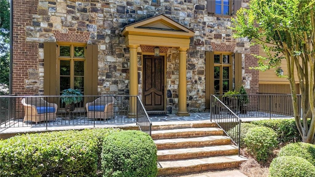 5 bedroom, 4 bathroom, 3,766 sq ft single family residence for sale at 4540 Upland Court, Cumming, GA 30040 — photo 4