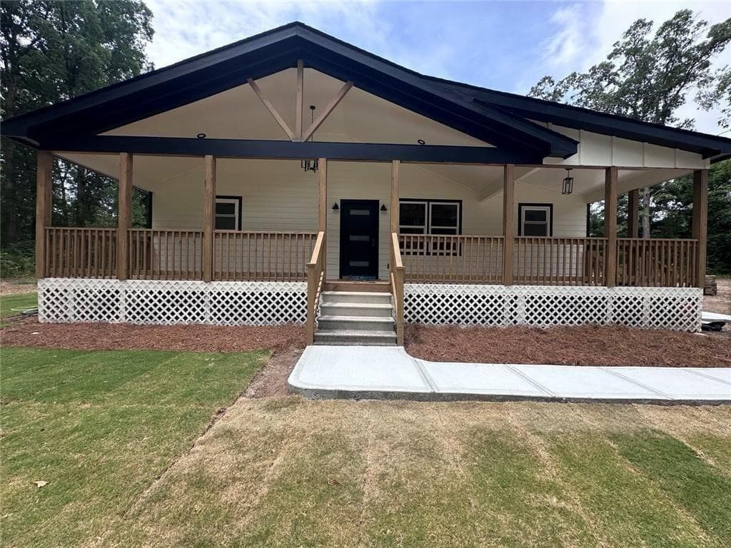 3 bedroom, 2 bathroom, 1,505 sq ft single family residence for sale at 1238 Highway 142, Covington, GA 30014 — photo 3