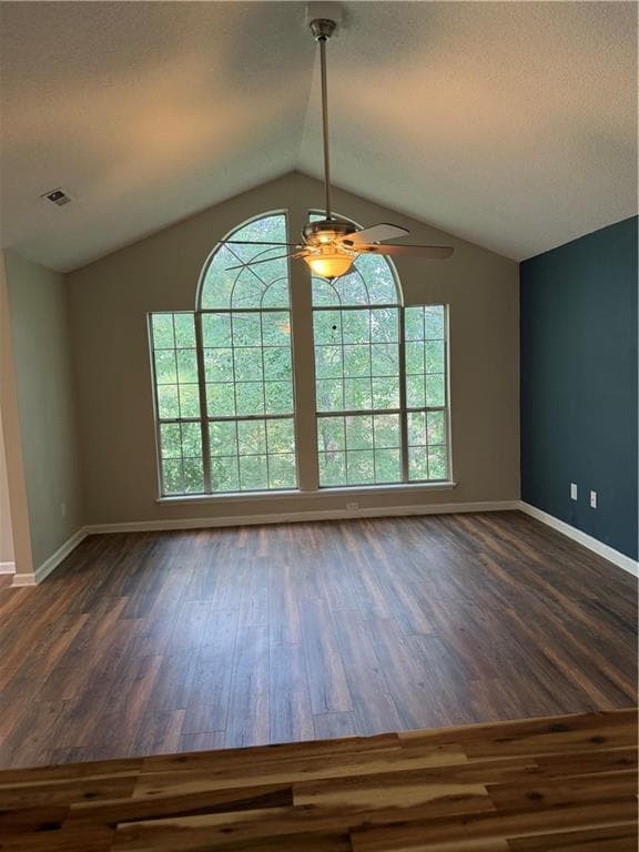 2 bedroom, 2 bathroom, 950 sq ft condominium for sale at 1018 Sandy Lane Drive, Alpharetta, GA 30022 — photo 6