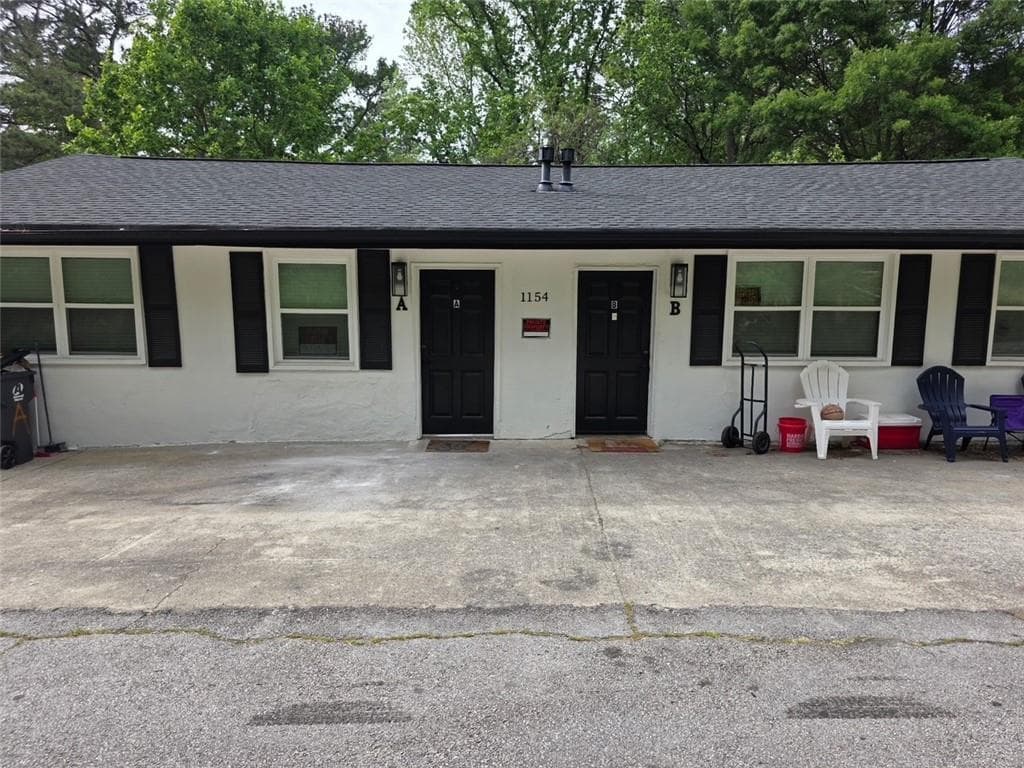 triplex for sale at 1154 Olivet Drive, Buford, GA 30518 — photo 2