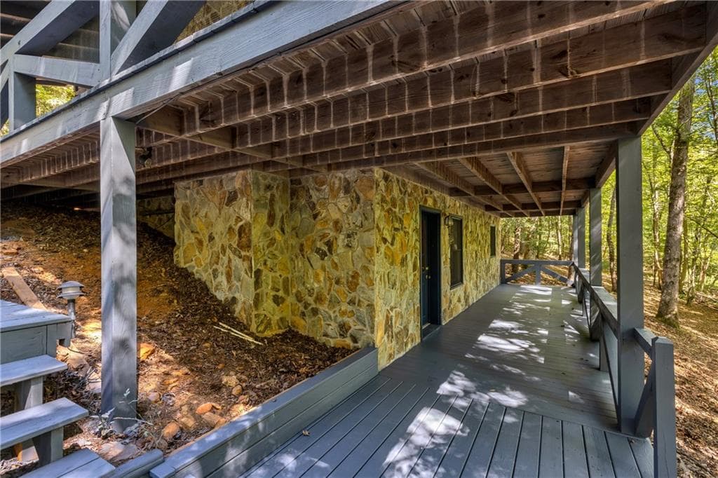 2 bedroom, 2 bathroom, 1,872 sq ft single family residence for sale at 326 Honeysuckle Way, Blue Ridge, GA 30513 — photo 3