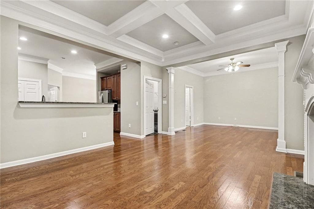 3 bedroom, 4 bathroom, 2,672 sq ft townhouse for sale at 3433 Kiveton Drive, Peachtree Corners, GA 30092 — photo 8