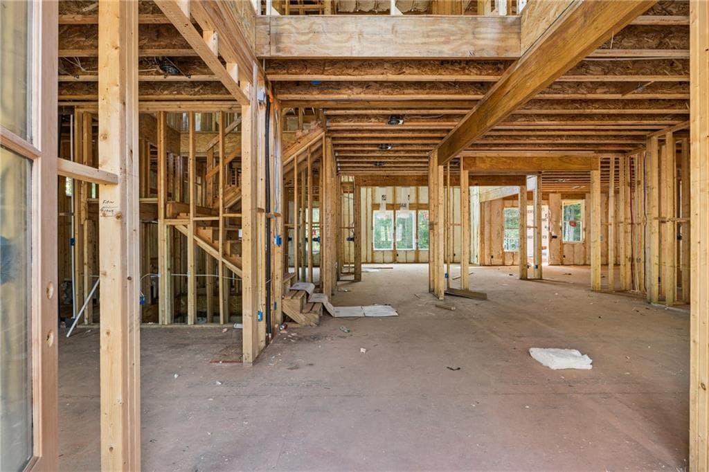 5 bedroom, 5 bathroom, 3,390 sq ft single family residence for sale at 549 Antrim Glen Drive, Hoschton, GA 30548 — photo 9