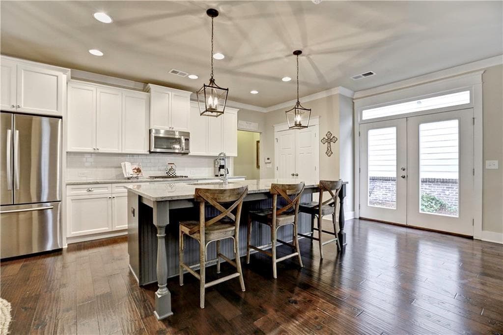 4 bedroom, 4 bathroom, 2,455 sq ft single family residence for sale at 2686 Telfair Drive, Smyrna, GA 30080 — photo 6