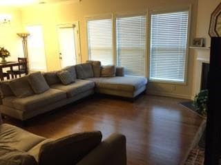 3 bedroom, 3 bathroom, 1,748 sq ft townhouse for rent at 1695 Winshire Cove, Alpharetta, GA 30004 for $2,600 a month — photo 6