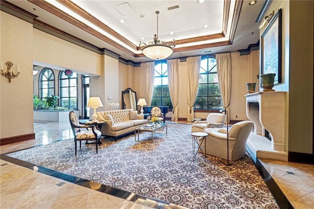 2 bedroom, 3 bathroom, 2,580 sq ft condominium for rent at 3334 Peachtree Road 1904, Atlanta, GA 30326 for $4,500 a month — photo 6