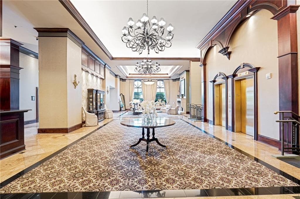 2 bedroom, 3 bathroom, 2,580 sq ft condominium for rent at 3334 Peachtree Road 1904, Atlanta, GA 30326 for $4,500 a month — photo 9