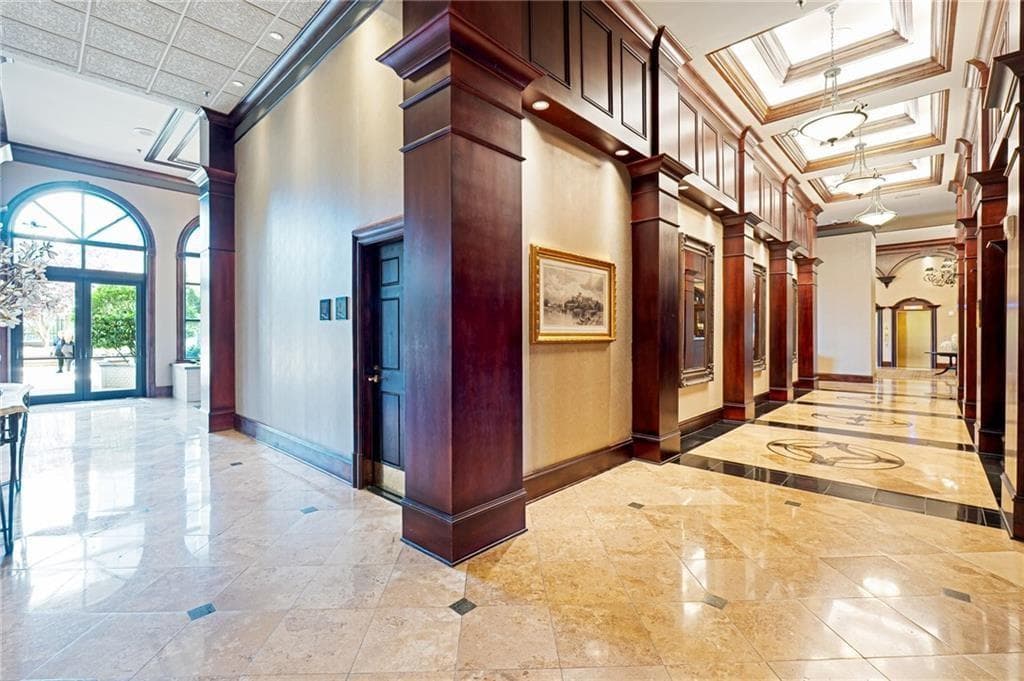 2 bedroom, 3 bathroom, 2,580 sq ft condominium for rent at 3334 Peachtree Road 1904, Atlanta, GA 30326 for $4,500 a month — photo 10