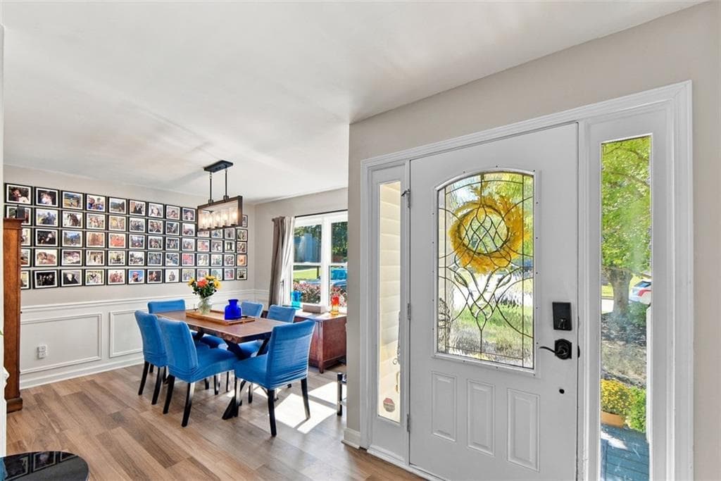4 bedroom, 3 bathroom, 2,188 sq ft single family residence for sale at 970 Garner Spring Lane, Sugar Hill, GA 30518 — photo 8
