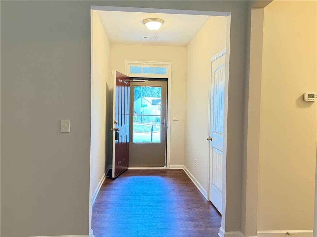 4 bedroom, 2 bathroom, 1,852 sq ft single family residence under contract at 26 Westin Way, Dallas, GA 30132 — photo 3