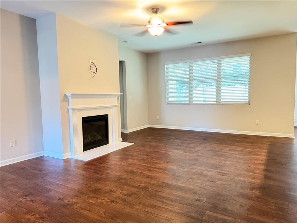 4 bedroom, 2 bathroom, 1,852 sq ft single family residence under contract at 26 Westin Way, Dallas, GA 30132 — photo 4