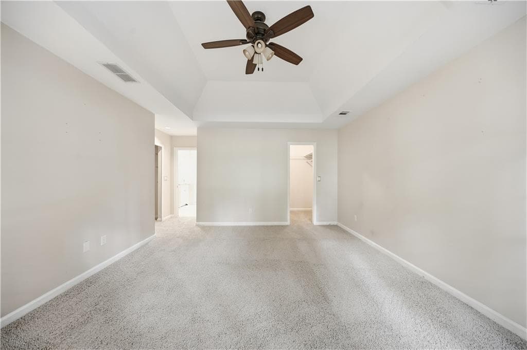 4 bedroom, 4 bathroom, 3,440 sq ft single family residence for sale at 4003 Oakview Court, Alpharetta, GA 30005 — photo 4