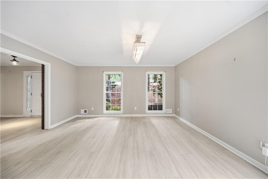 4 bedroom, 4 bathroom, 3,440 sq ft single family residence for sale at 4003 Oakview Court, Alpharetta, GA 30005 — photo 10