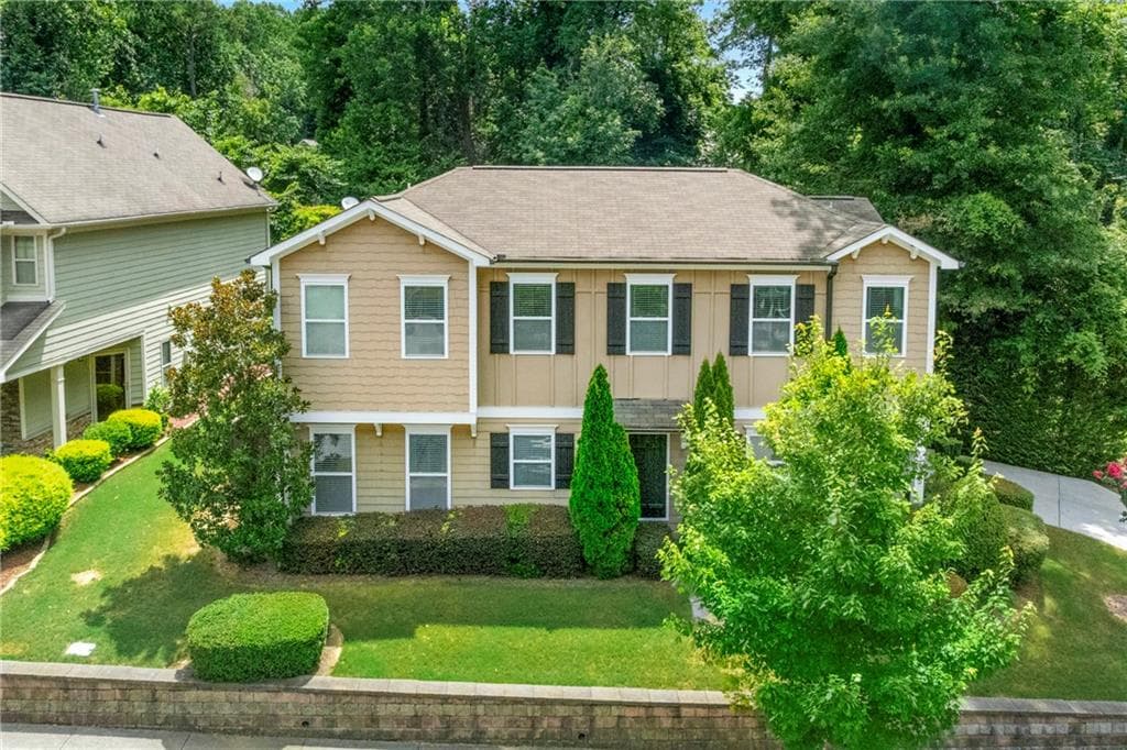 3 bedroom, 3 bathroom, 1,707 sq ft single family residence for sale at 1585 Habershal Road, Atlanta, GA 30318