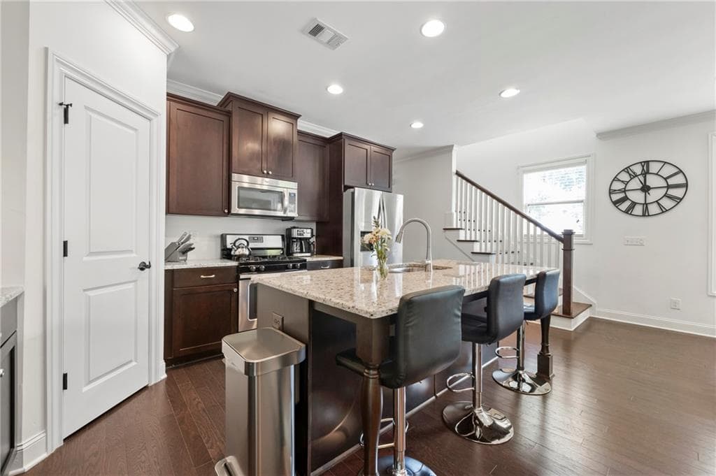 3 bedroom, 3 bathroom, 1,707 sq ft single family residence for sale at 1585 Habershal Road, Atlanta, GA 30318 — photo 10