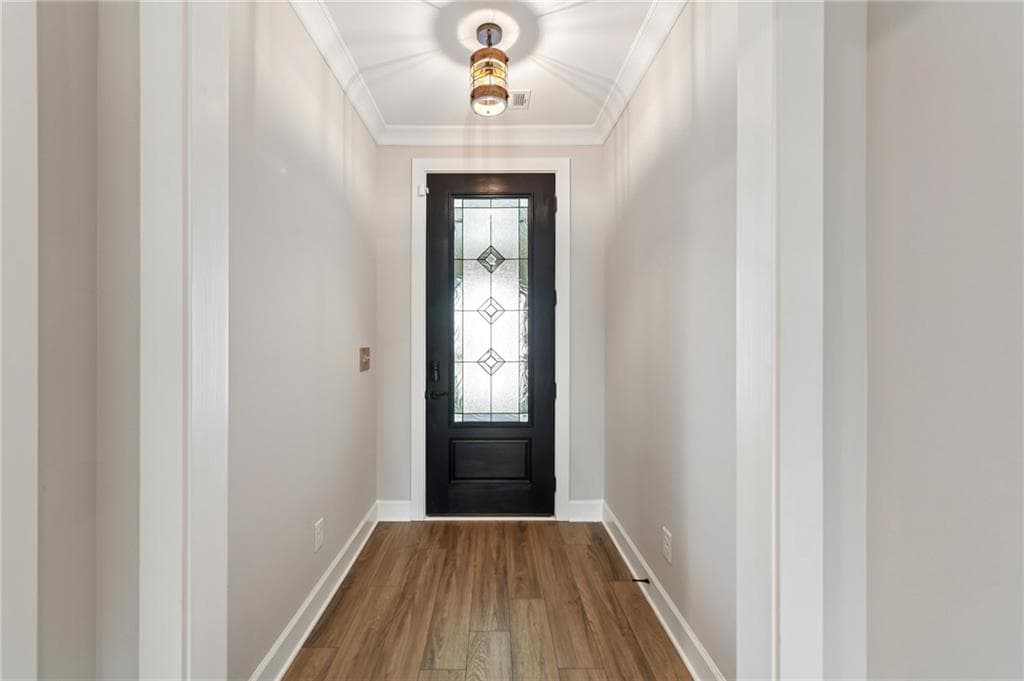 4 bedroom, 5 bathroom, 4,287 sq ft single family residence for sale at 419 Ontario Lane, Hoschton, GA 30548 — photo 3