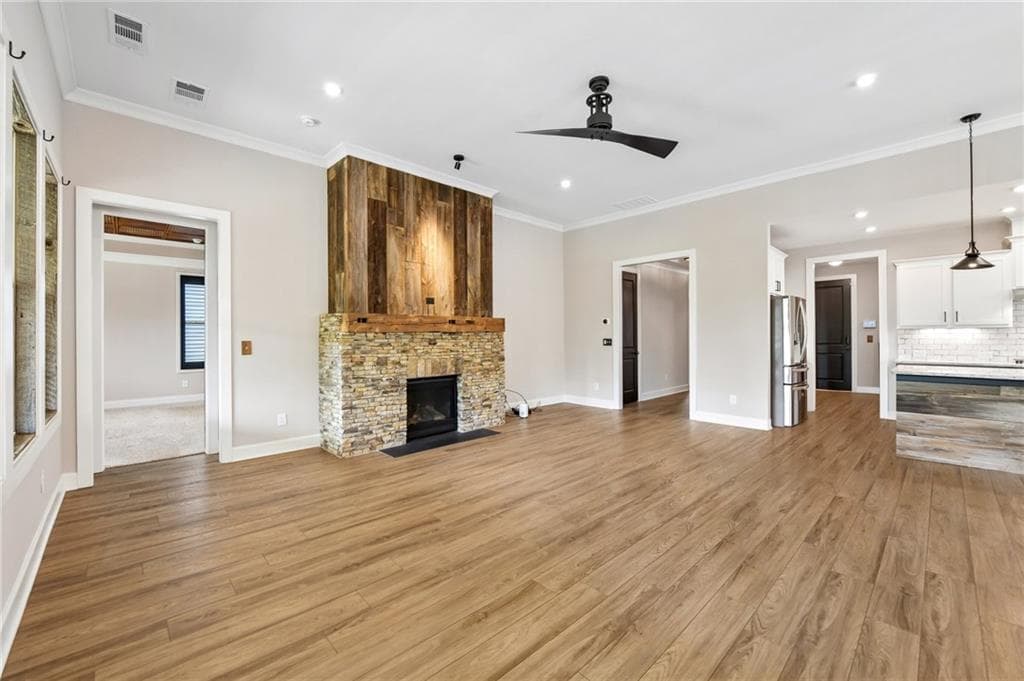 4 bedroom, 5 bathroom, 4,287 sq ft single family residence for sale at 419 Ontario Lane, Hoschton, GA 30548 — photo 7