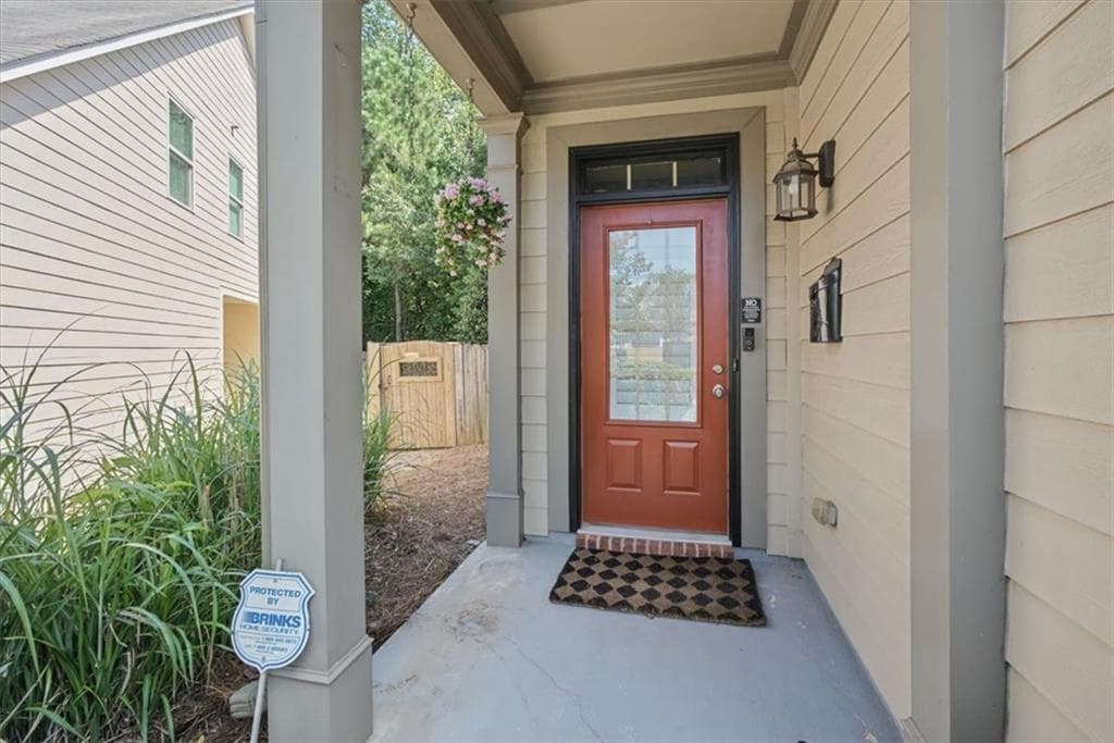 4 bedroom, 3 bathroom, 2,510 sq ft single family residence for sale at 3783 Olson Drive, Austell, GA 30106 — photo 2