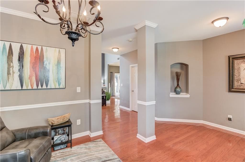 3 bedroom, 3 bathroom, 2,107 sq ft single family residence for sale at 6145 Barker Landing, Sugar Hill, GA 30518 — photo 7