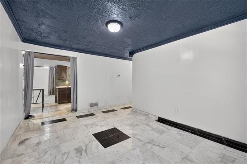 4 bedroom, 2 bathroom, 1,585 sq ft single family residence for sale at 852 Alfred Road, Atlanta, GA 30331 — photo 8