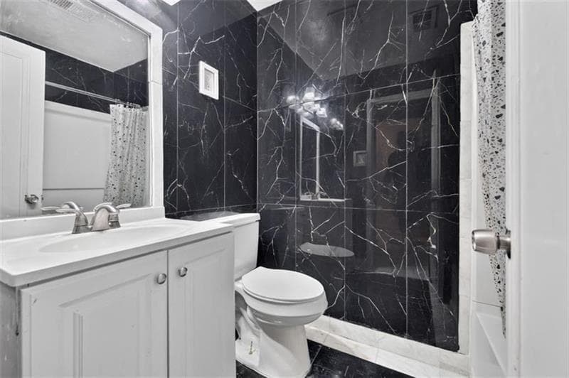 4 bedroom, 2 bathroom, 1,585 sq ft single family residence for sale at 852 Alfred Road, Atlanta, GA 30331 — photo 10