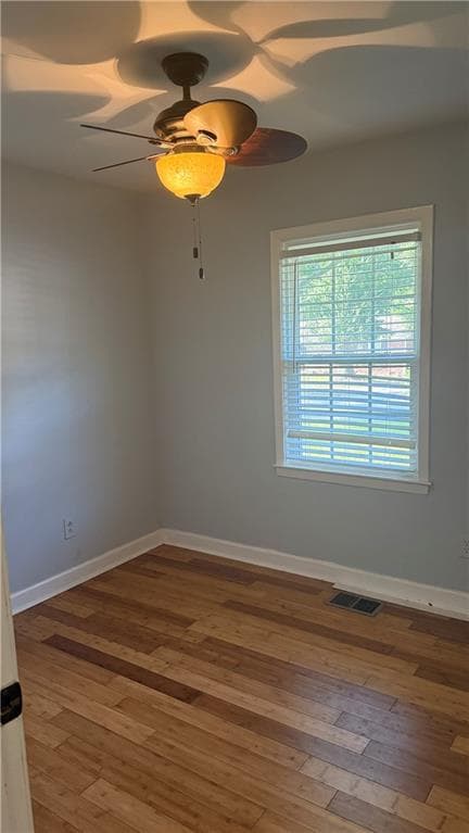 3 bedroom, 1 bathroom, 1,100 sq ft single family residence for sale at 2840 Carriage Lane, South Fulton, GA 30349 — photo 8