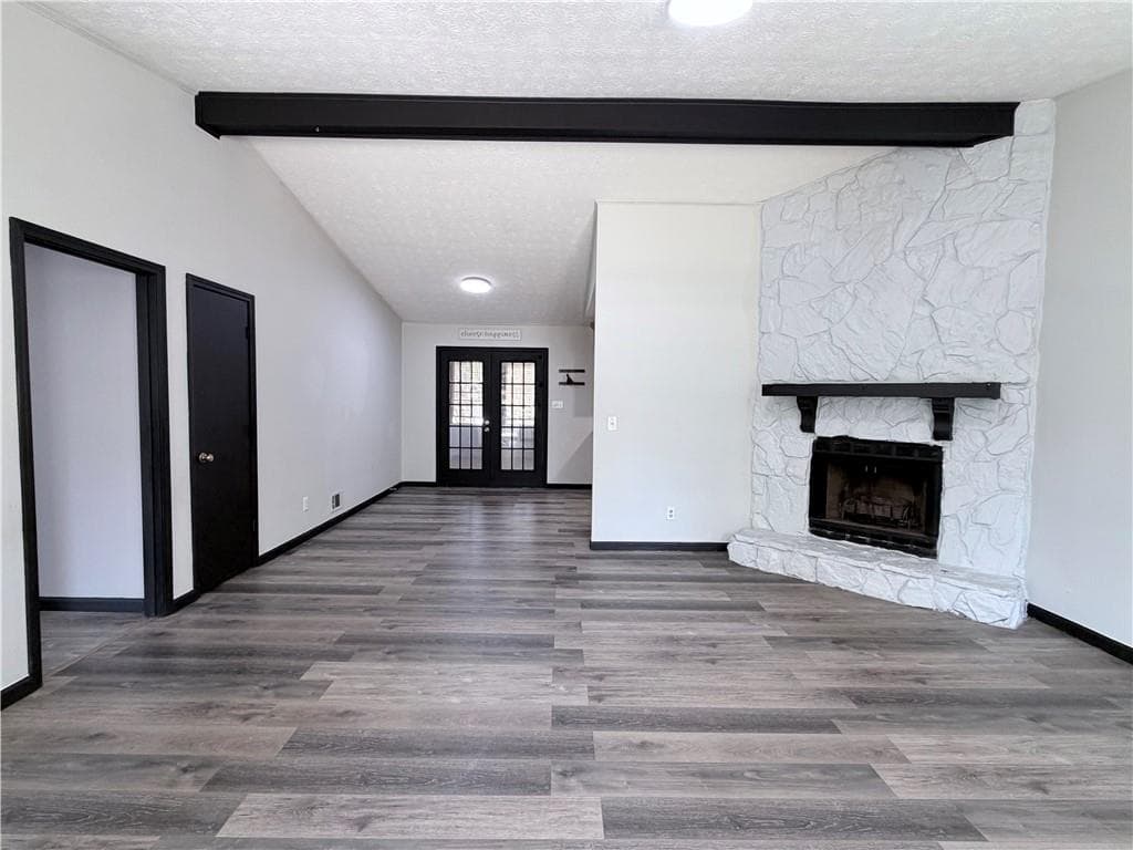 3 bedroom, 2 bathroom, 1,338 sq ft single family residence for sale at 2153 Cruse Road, Lawrenceville, GA 30044 — photo 3