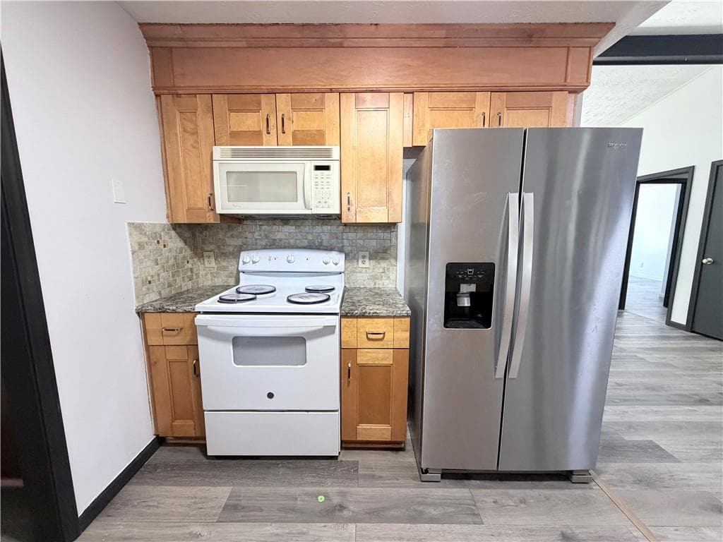 3 bedroom, 2 bathroom, 1,338 sq ft single family residence for sale at 2153 Cruse Road, Lawrenceville, GA 30044 — photo 9