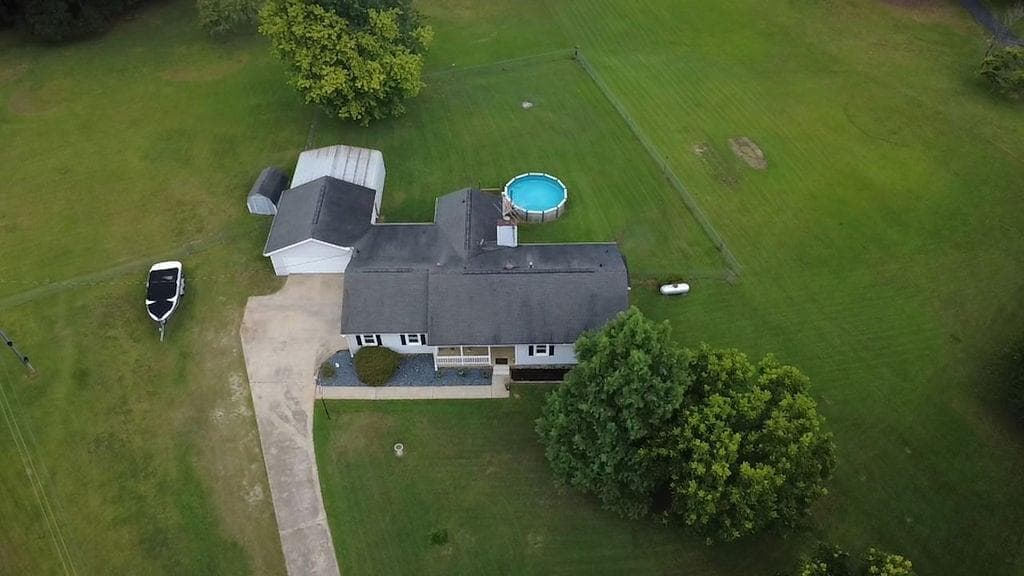 4 bedroom, 3 bathroom, 1,648 sq ft single family residence for sale at 162 Price Drive, Locust Grove, GA 30248 — photo 2