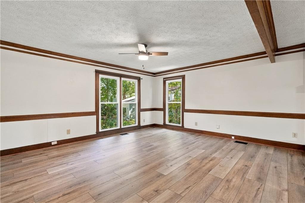 5 bedroom, 4 bathroom, 3,548 sq ft single family residence for sale at 4690 Nutmeg Way, Lilburn, GA 30047 — photo 9