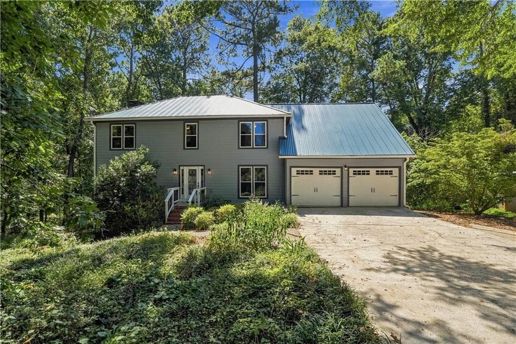 5 bedroom, 4 bathroom, 3,548 sq ft single family residence for sale at 4690 Nutmeg Way, Lilburn, GA 30047