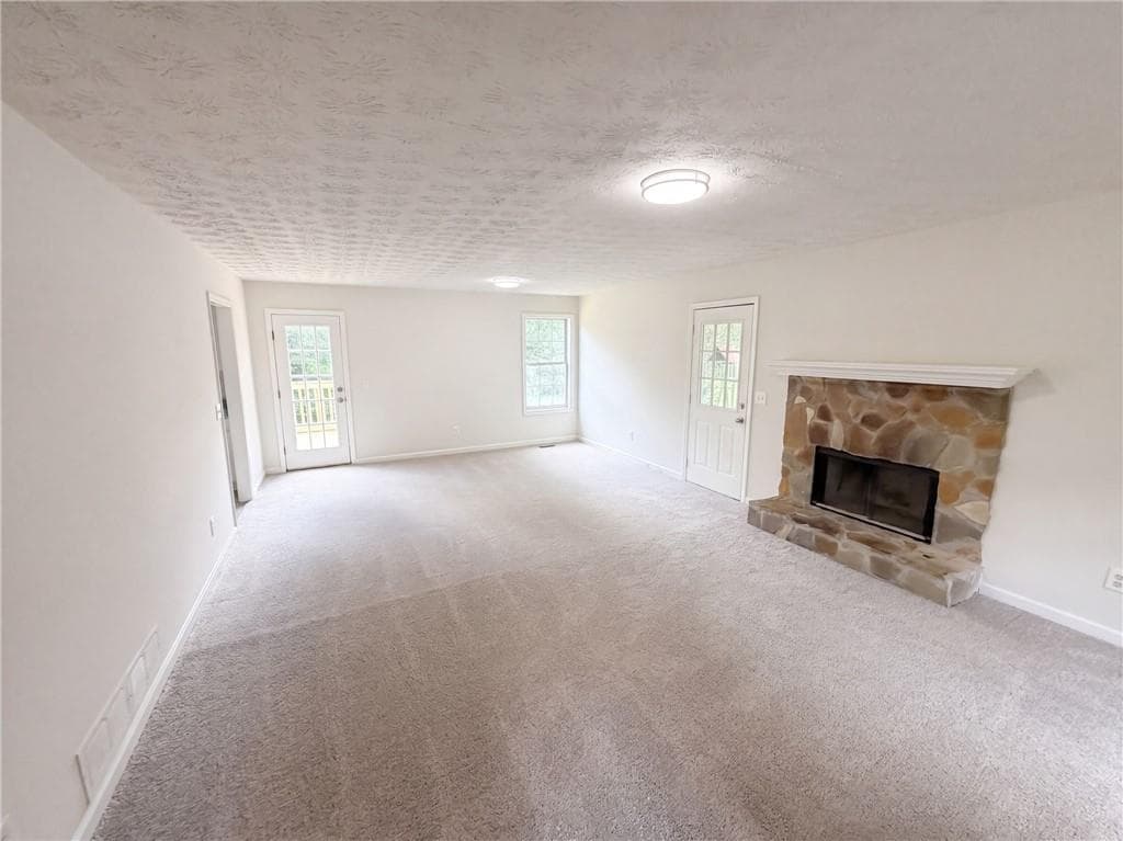 3 bedroom, 2 bathroom, 1,466 sq ft single family residence for sale at 1179 Horsley Mill Road, Carrollton, GA 30116 — photo 6