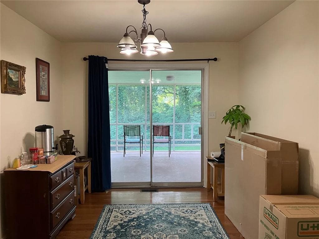 3 bedroom, 2 bathroom, 1,546 sq ft single family residence for rent at 1216 Biltmore Drive, Atlanta, GA 30329 for $2,500 a month — photo 5