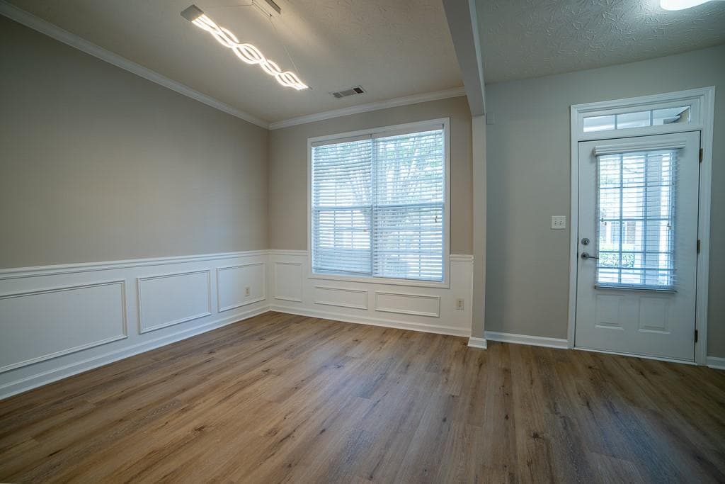 3 bedroom, 3 bathroom, 1,788 sq ft townhouse for sale at 1575 Park Grove Drive, Lawrenceville, GA 30046 — photo 7