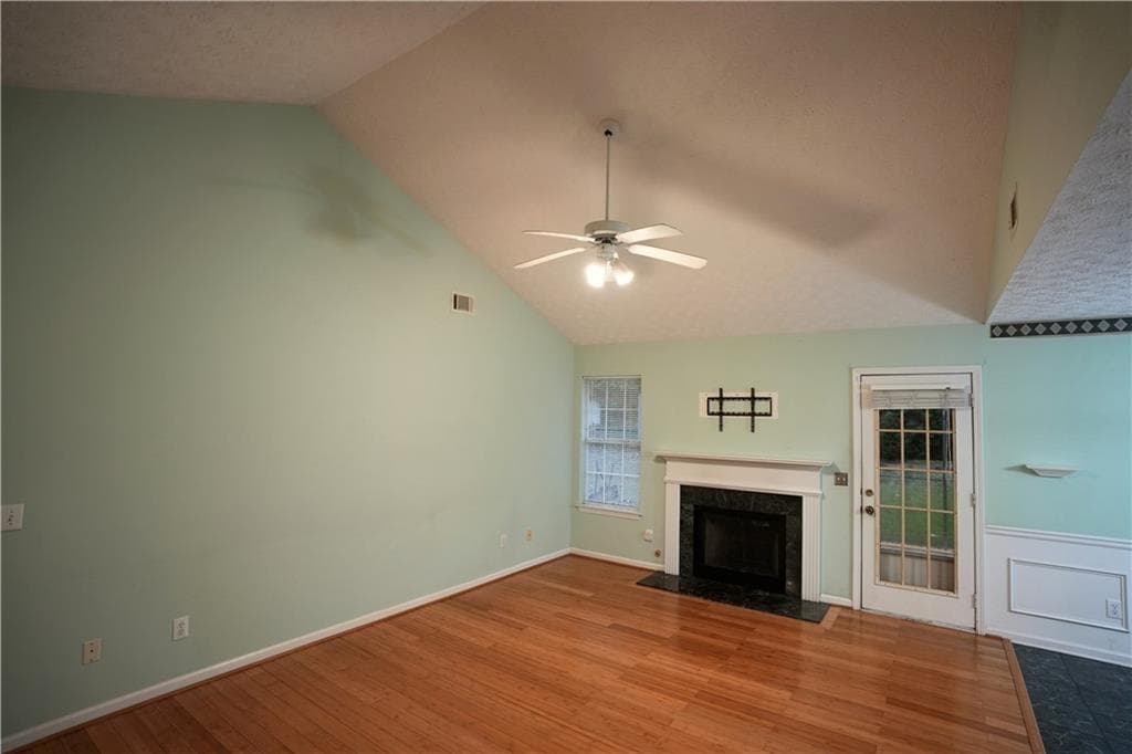 4 bedroom, 2 bathroom, 1,675 sq ft single family residence for sale at 2250 Boone Place, Snellville, GA 30078 — photo 7