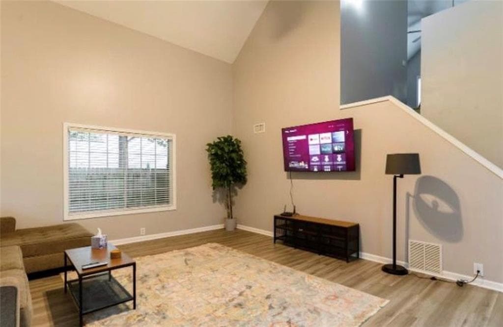 4 bedroom, 2 bathroom, 2,405 sq ft single family residence for rent at 2950 Goldmine Road, Cumming, GA 30041 for $2,400 a month — photo 3