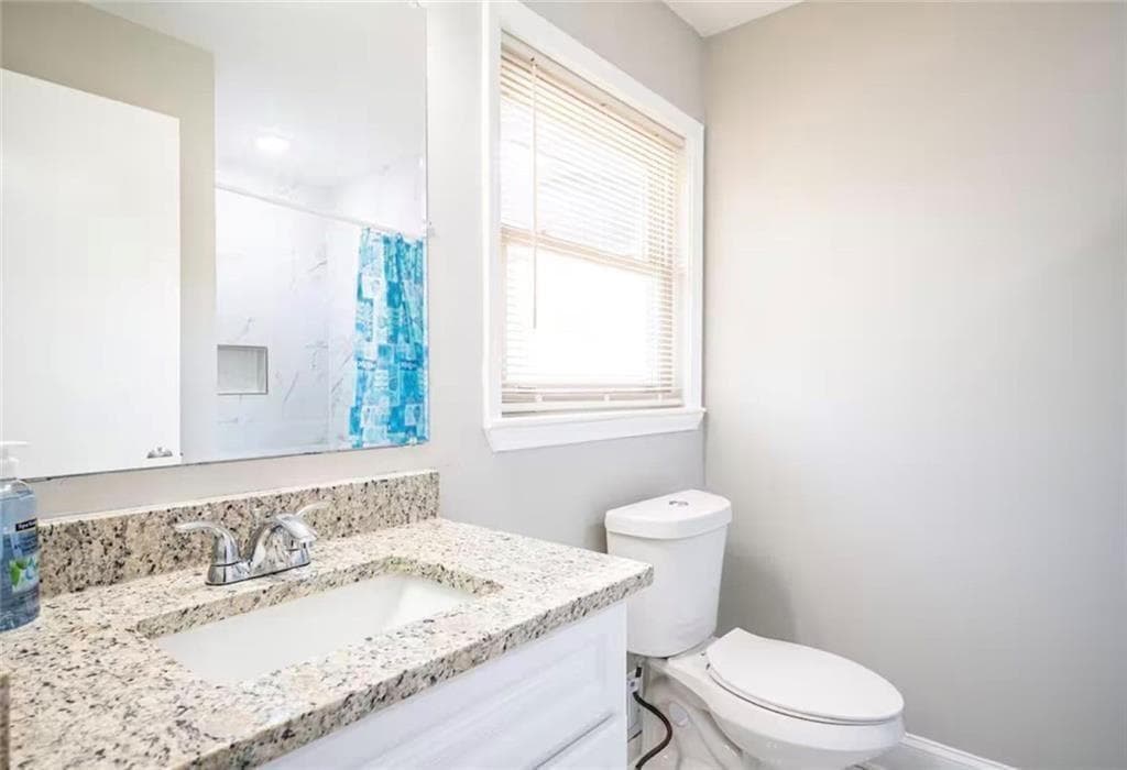 3 bedroom, 3 bathroom, 2,700 sq ft single family residence for sale at 2339 Country Club Lane, Atlanta, GA 30311 — photo 6