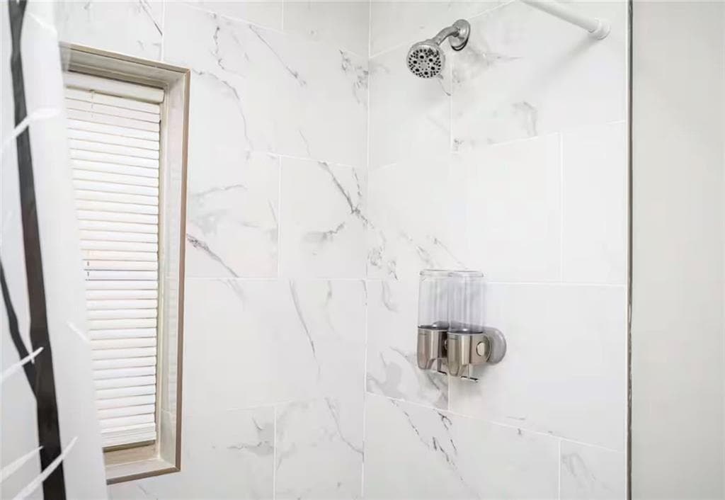 3 bedroom, 3 bathroom, 2,700 sq ft single family residence for sale at 2339 Country Club Lane, Atlanta, GA 30311 — photo 10