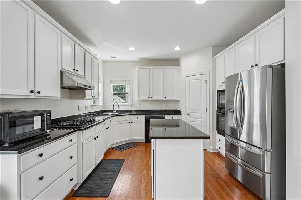 4 bedroom, 4 bathroom, 2,631 sq ft single family residence for sale at 5525 Princeton Run Trail, Tucker, GA 30084 — photo 8