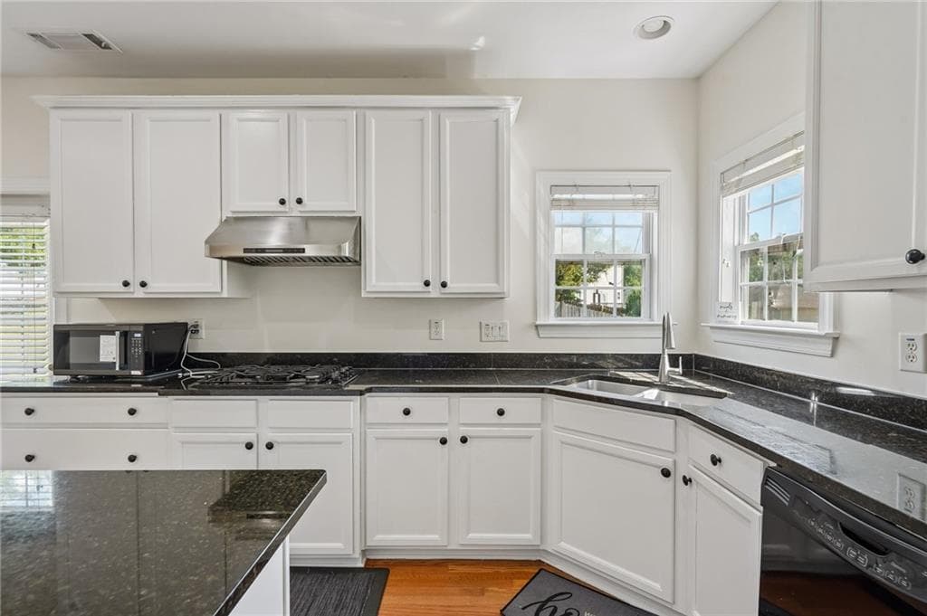4 bedroom, 4 bathroom, 2,631 sq ft single family residence for sale at 5525 Princeton Run Trail, Tucker, GA 30084 — photo 10